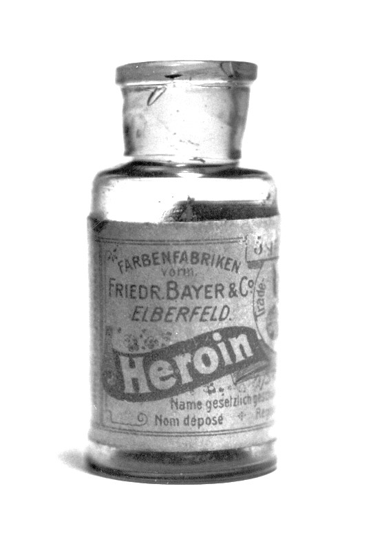 Аптечный героин 100 лет назад
